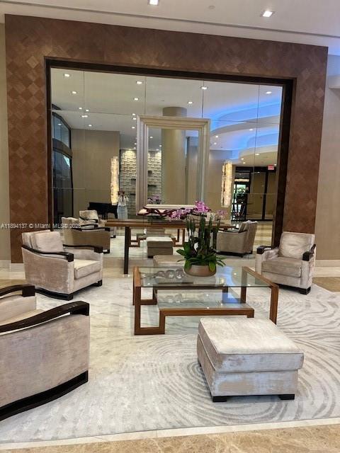 19667 Turnberry Way # 5C