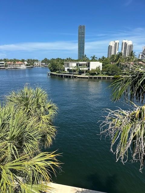 19667 Turnberry Way # 5C