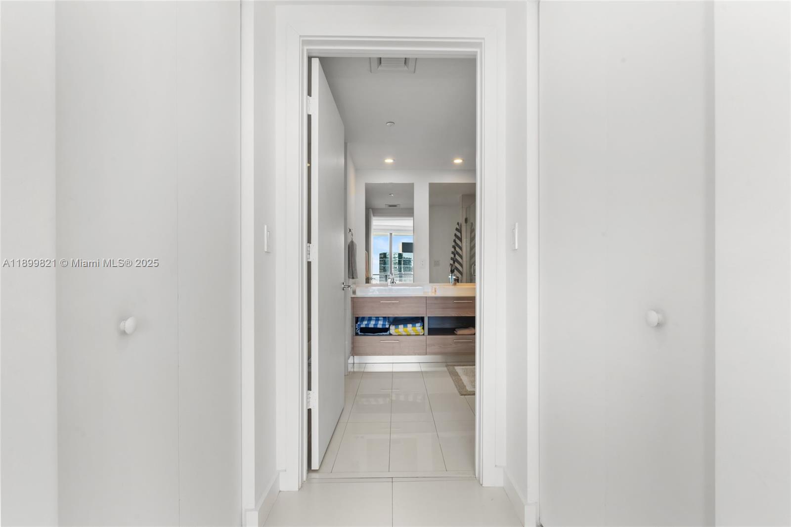 1300 S Miami Ave # 2803, Miami Unit: 2803