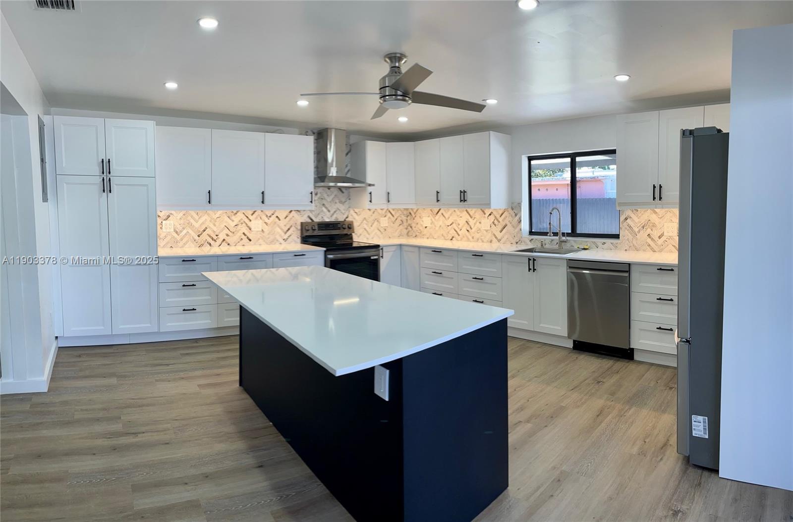 4640 SW 94th Ct, Miami