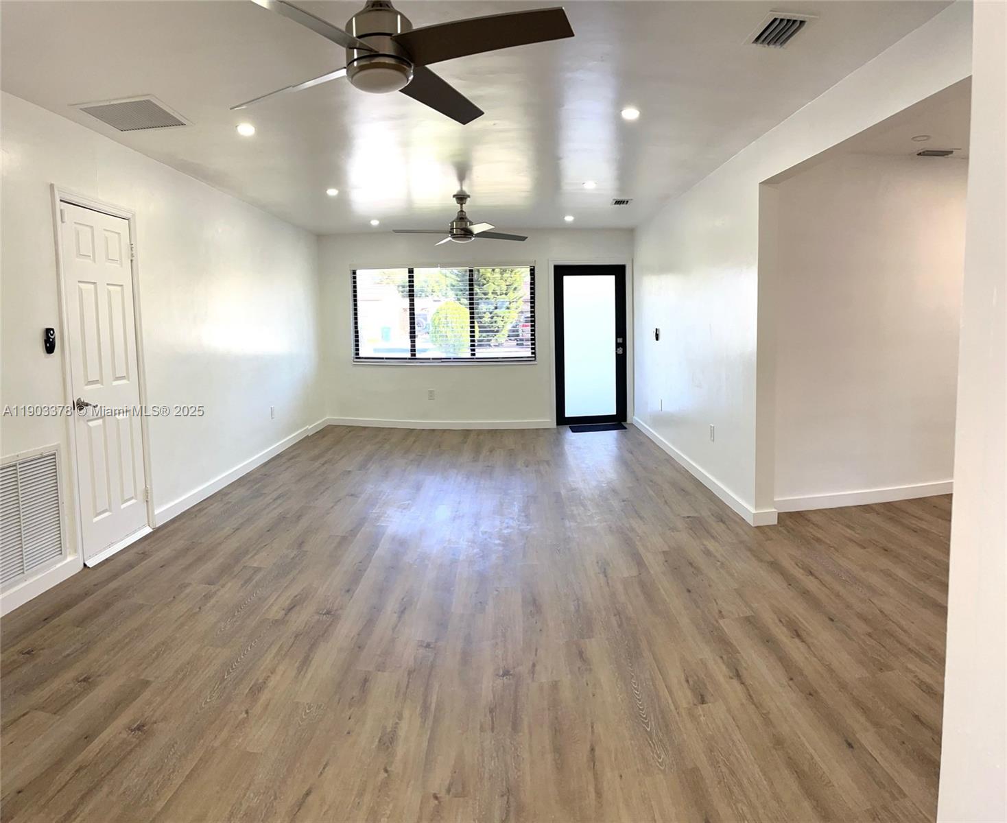 4640 SW 94th Ct, Miami