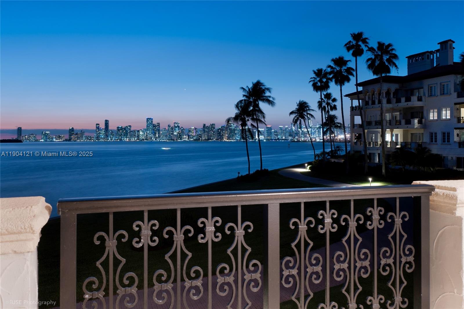 4822 Fisher Island Dr # 4822