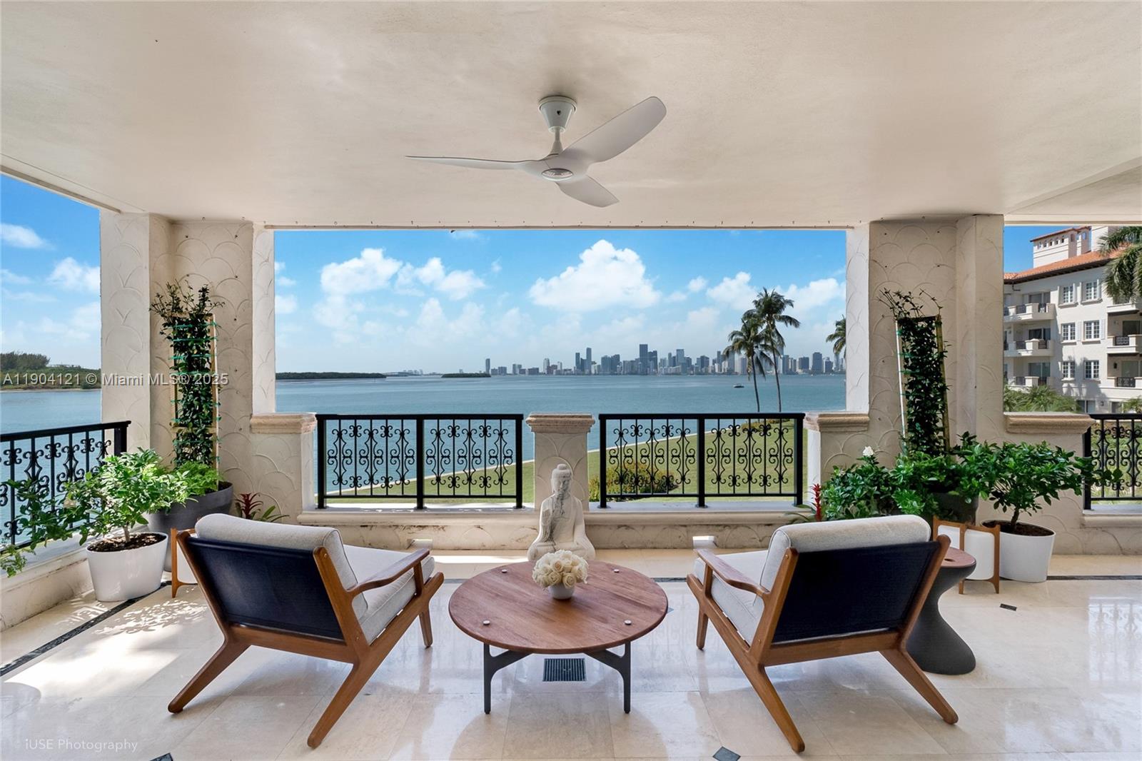 4822 Fisher Island Dr # 4822