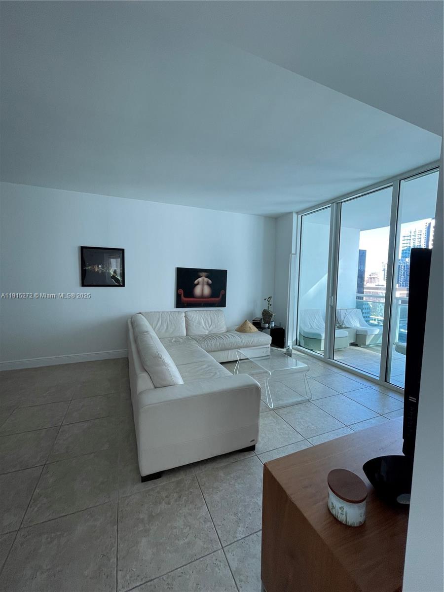 951 Brickell Ave # 1700