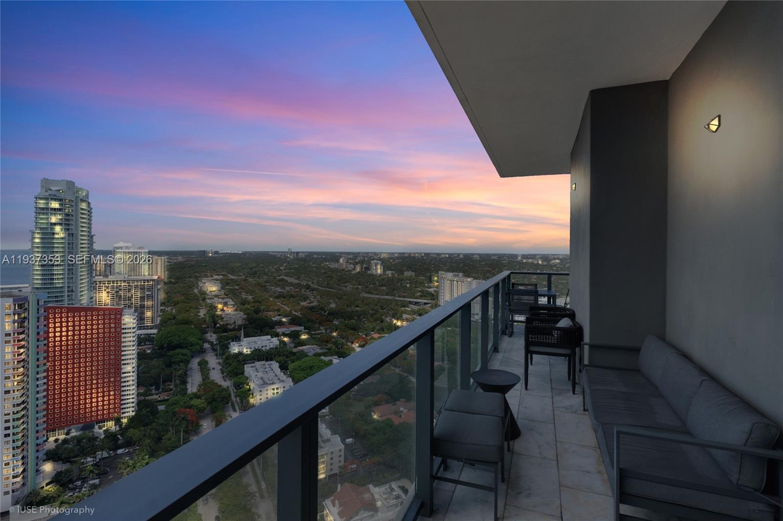 1451 Brickell Ave # 3703