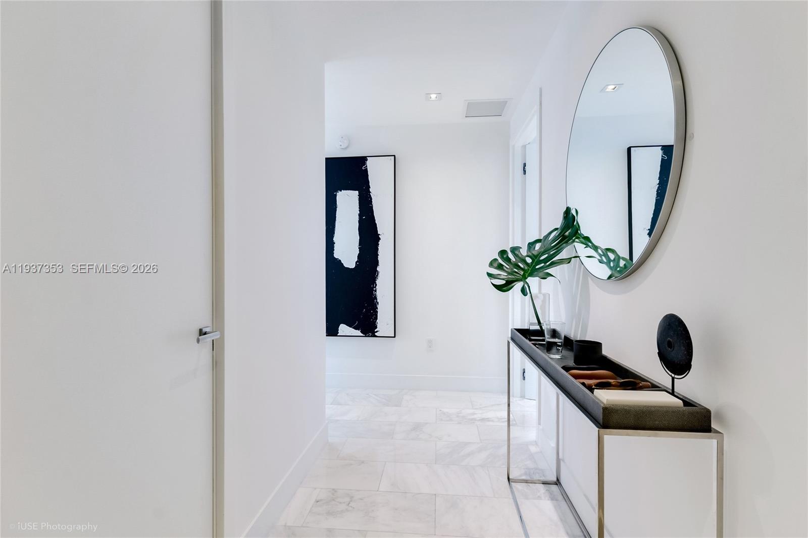 1451 Brickell Ave # 3703