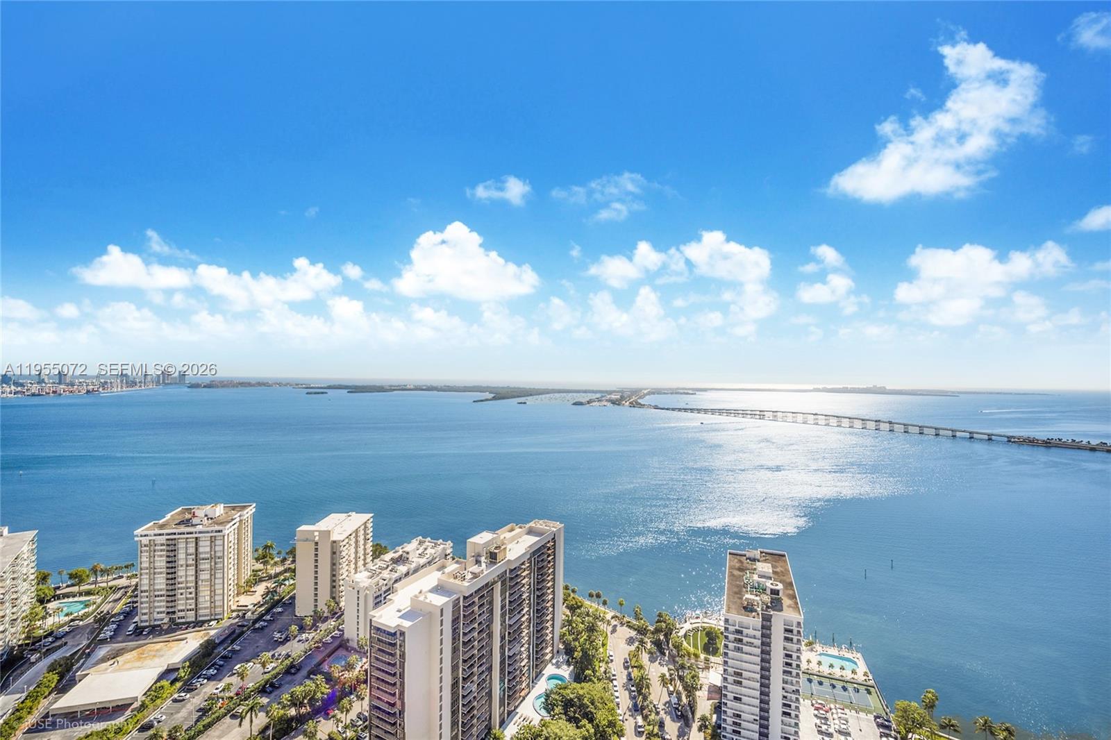 1451 Brickell Ave # 3902