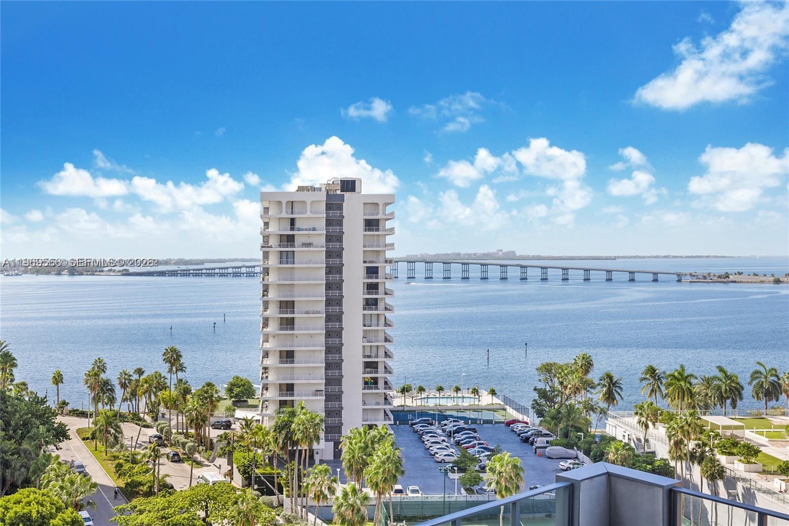 1451 Brickell Ave # 1003