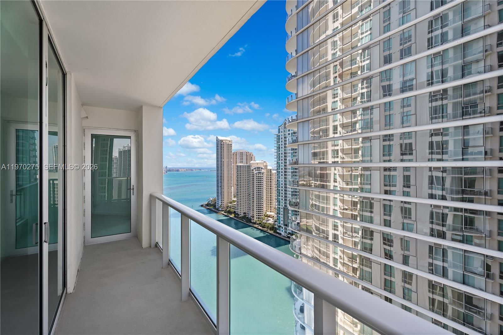 300 S Biscayne Blvd # 2602 Unit: T-2602