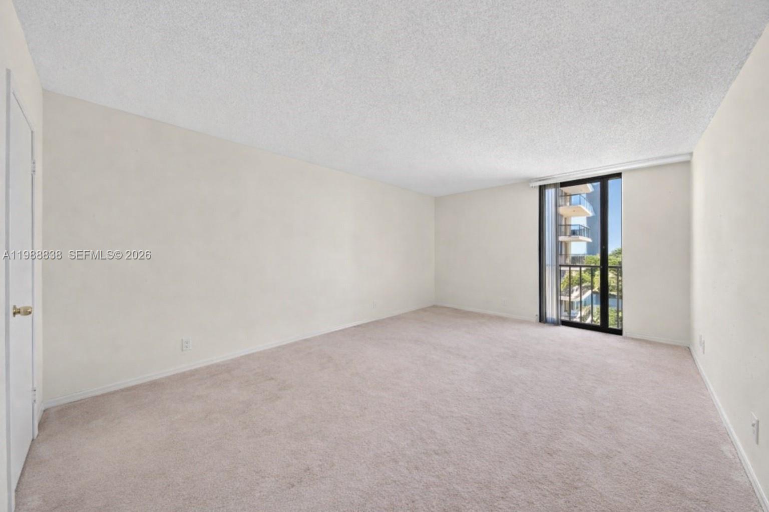 19667 Turnberry Way # 6A