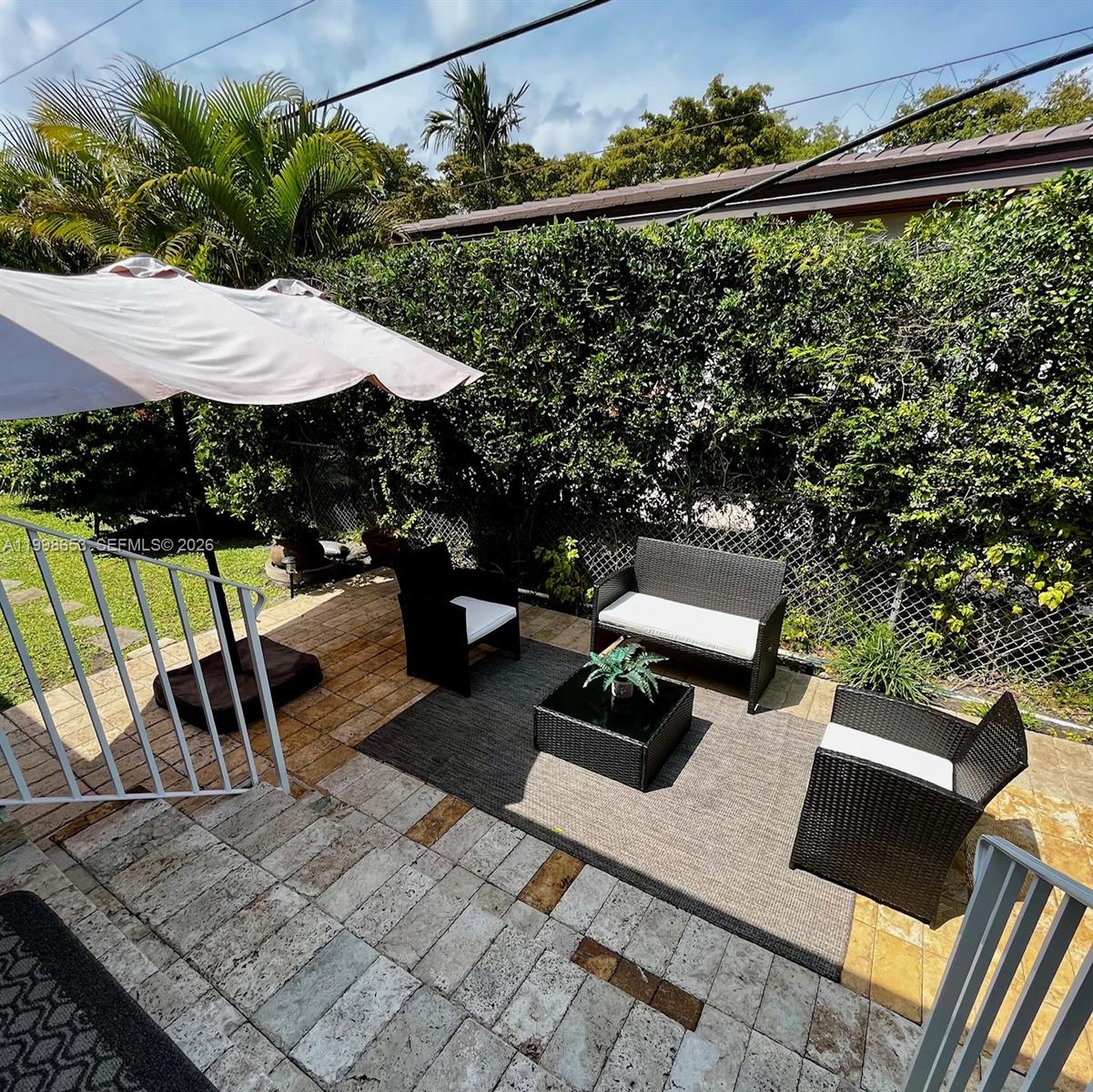 411 Alesio Ave