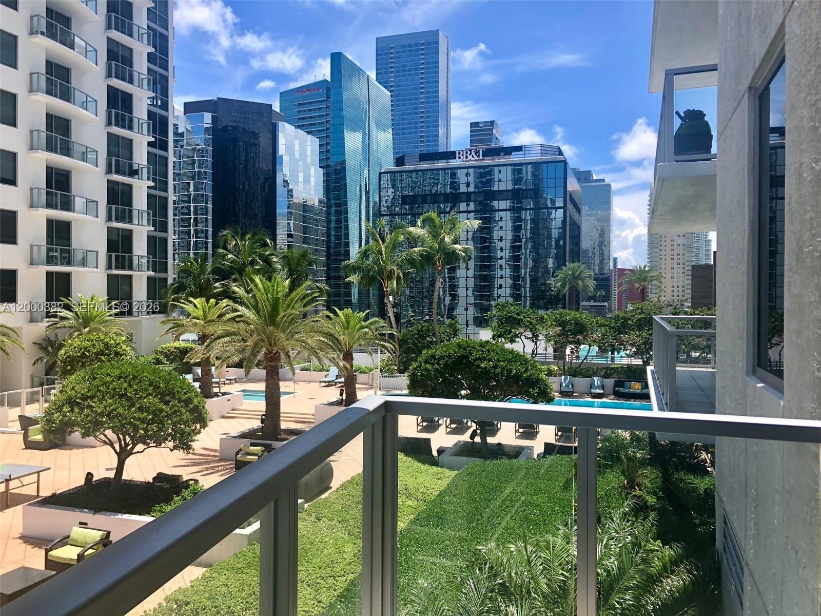 1050 BRICKELL AV # 1408
