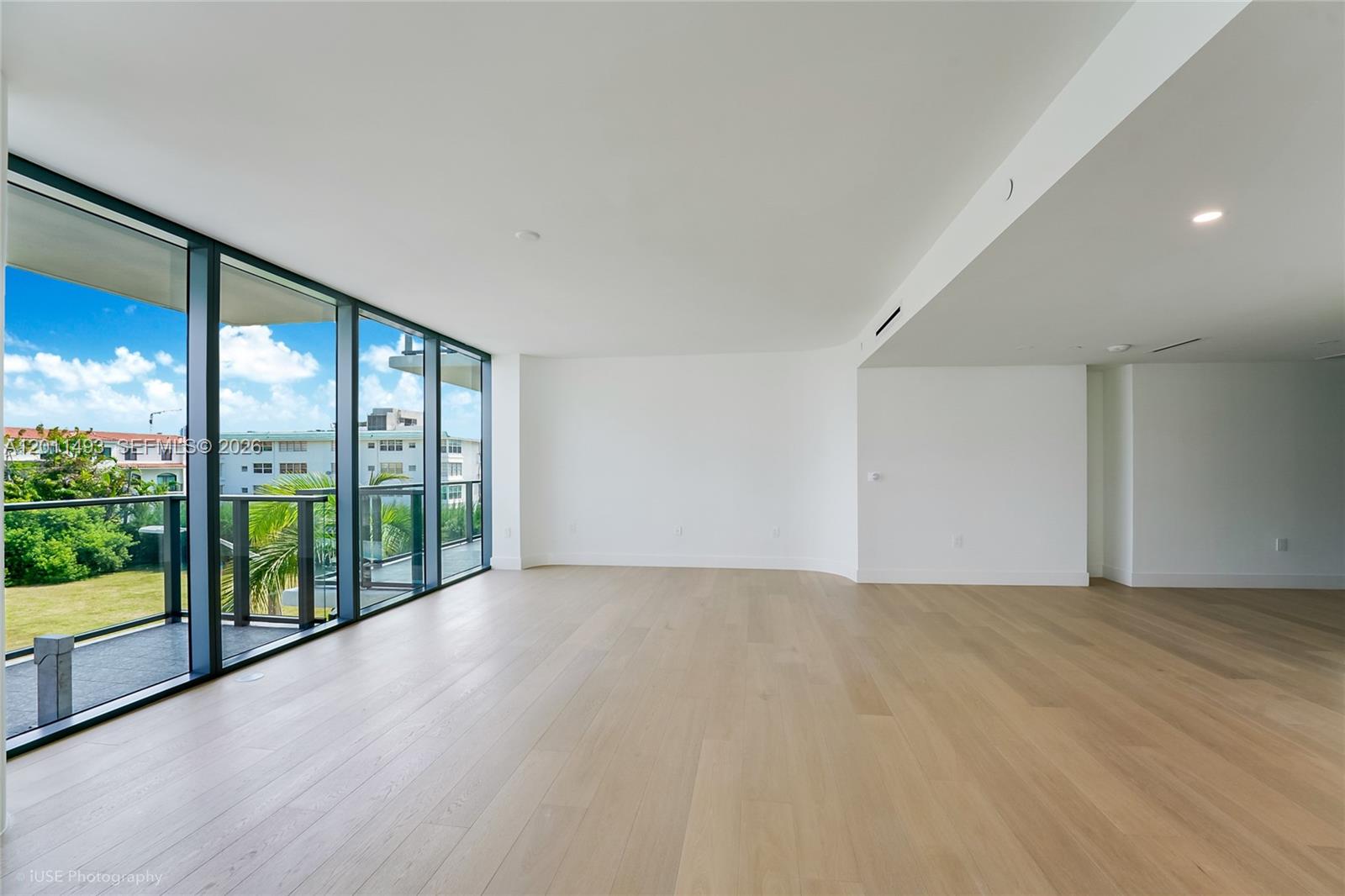 1177 Kane Concourse # 405