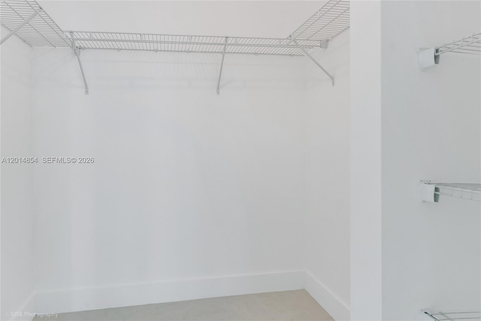 300 S Biscayne Blvd # 2807 Unit: T-2807