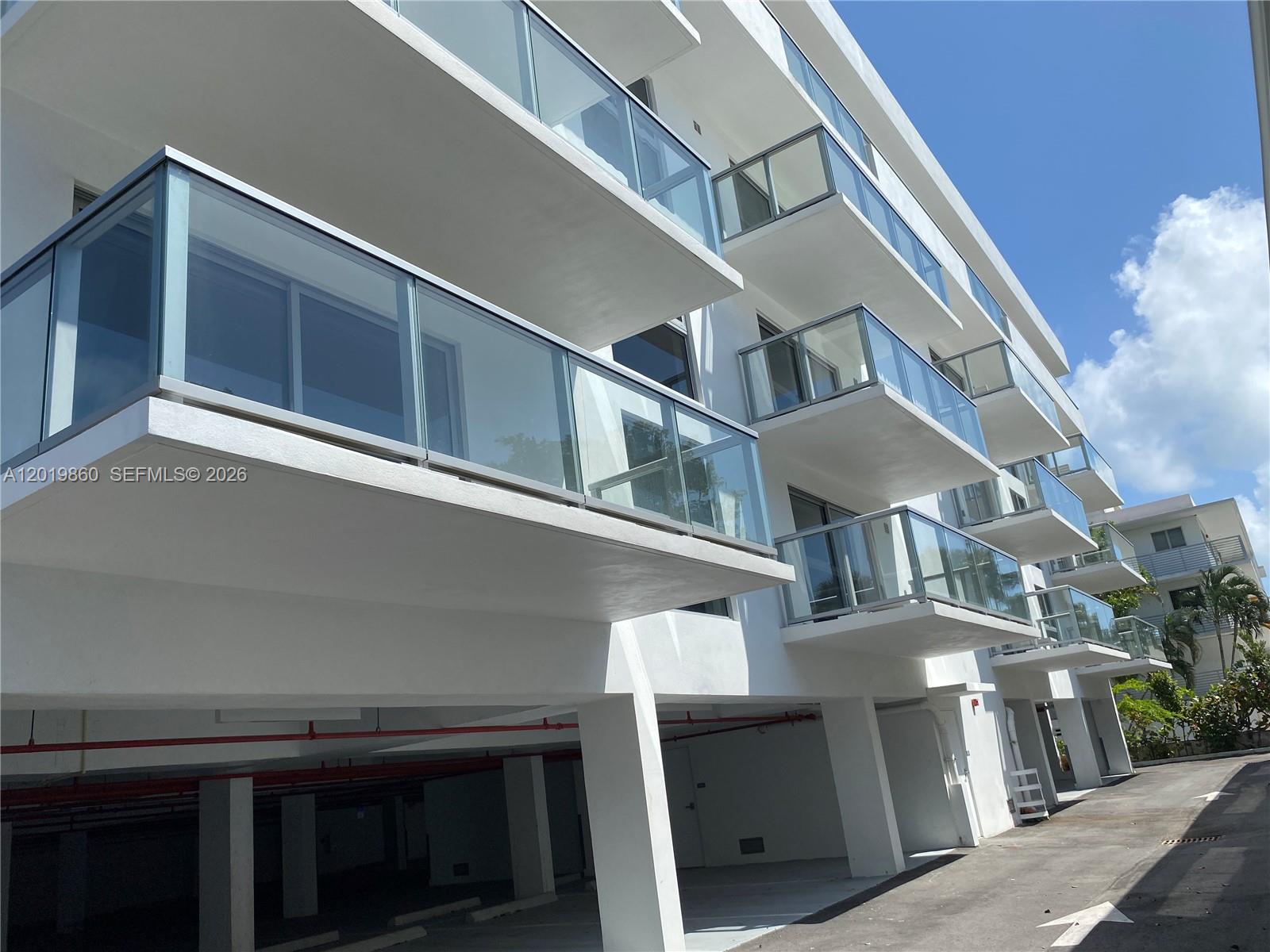 10250 Collins Avenue # 407