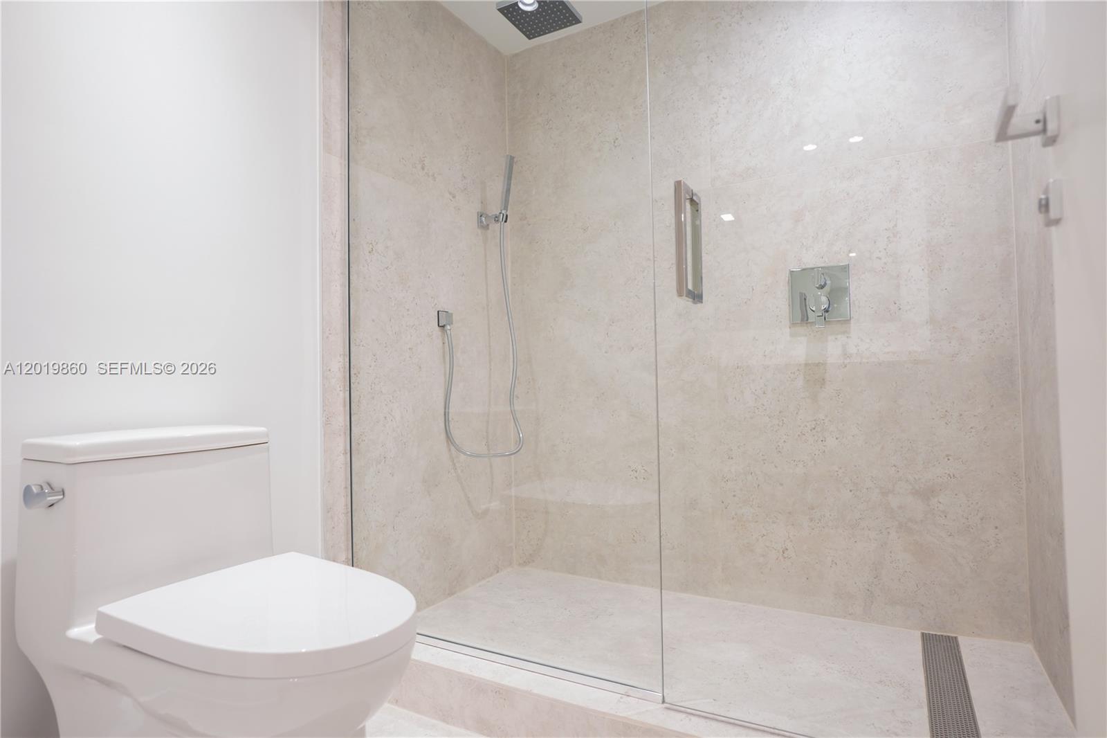 10250 Collins Avenue # 407