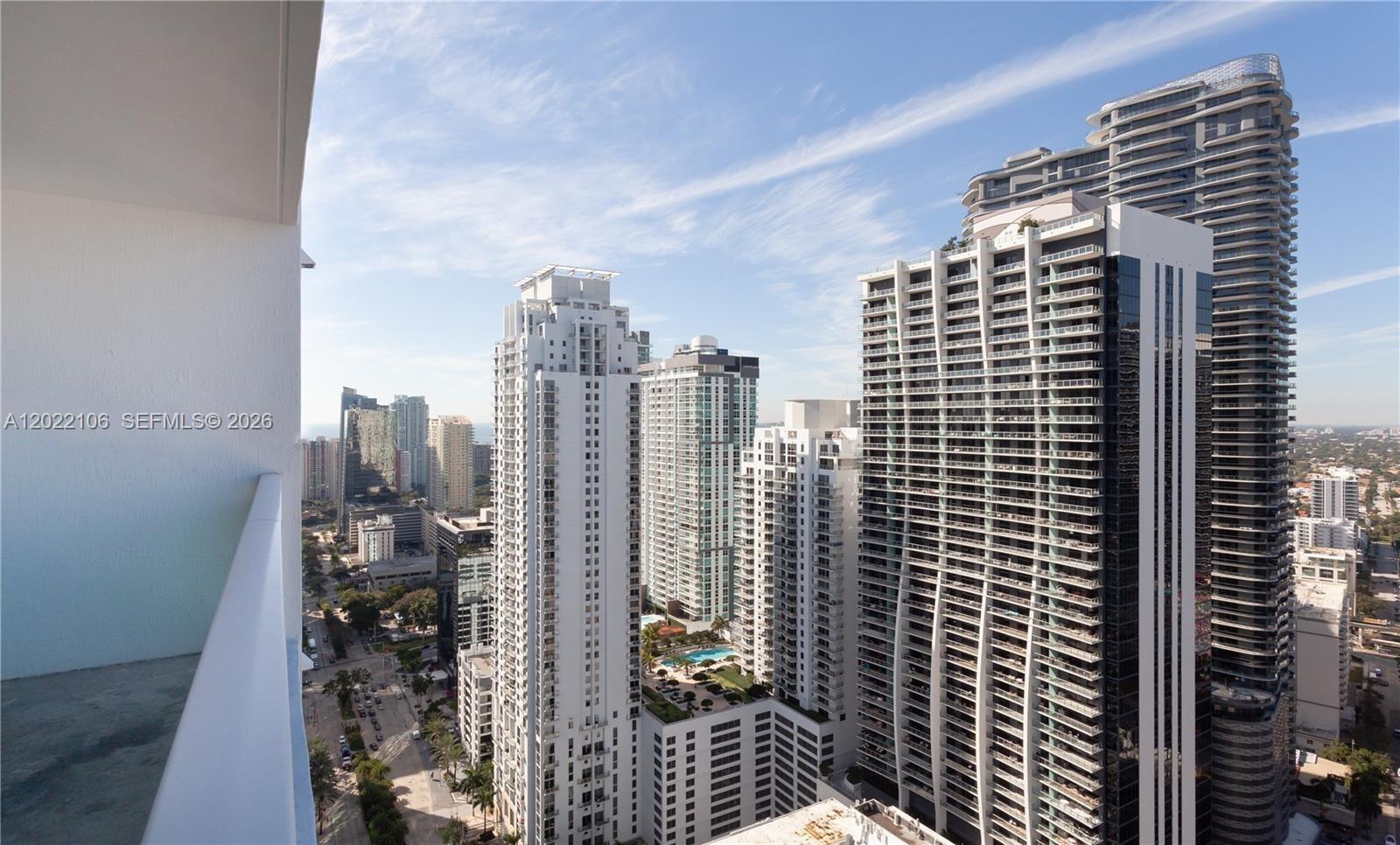 951 Brickell Ave # 4009