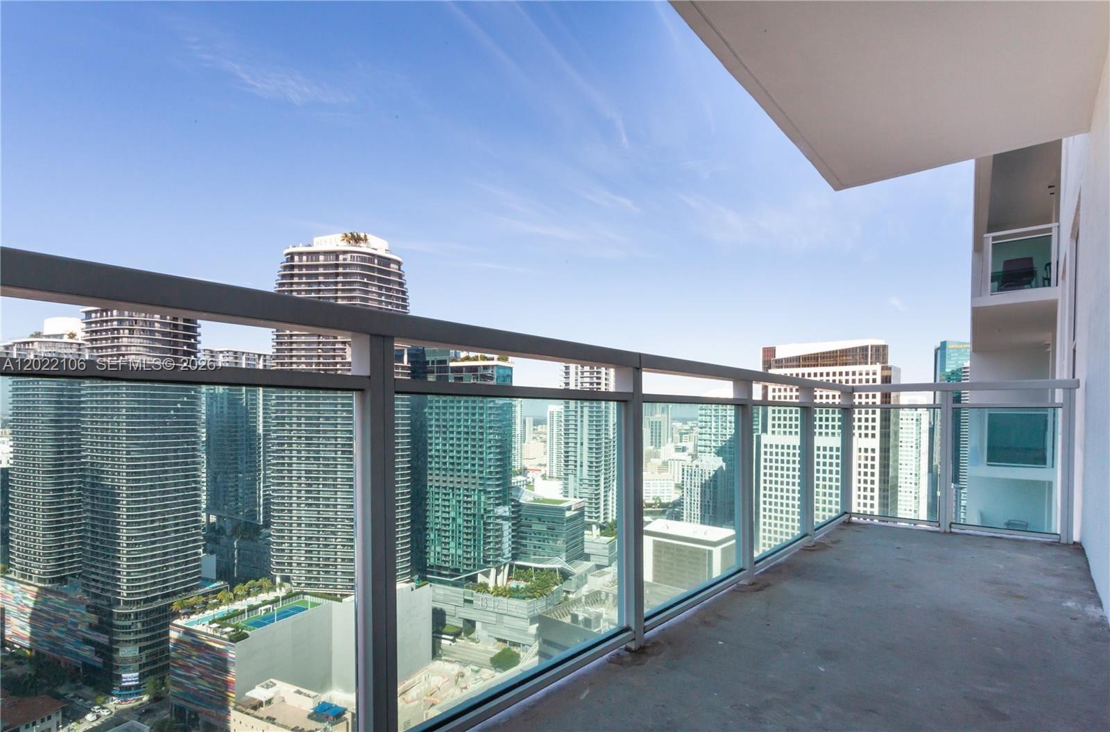 951 Brickell Ave # 4009