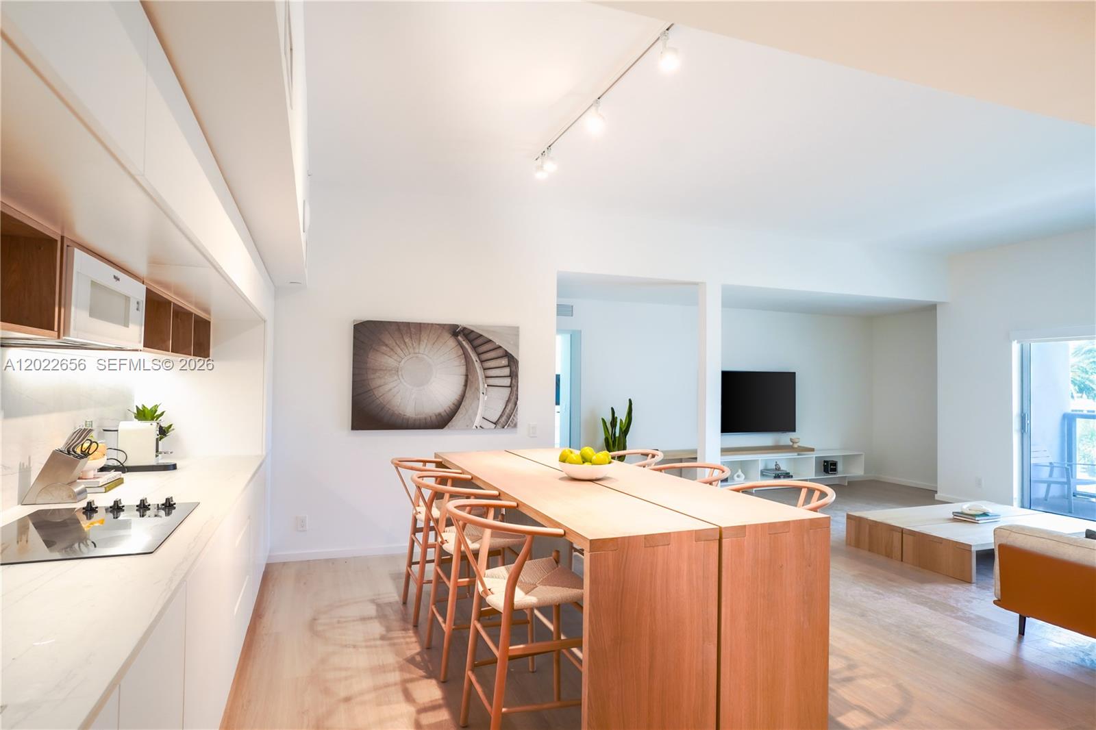 10250 Collins Avenue # 412