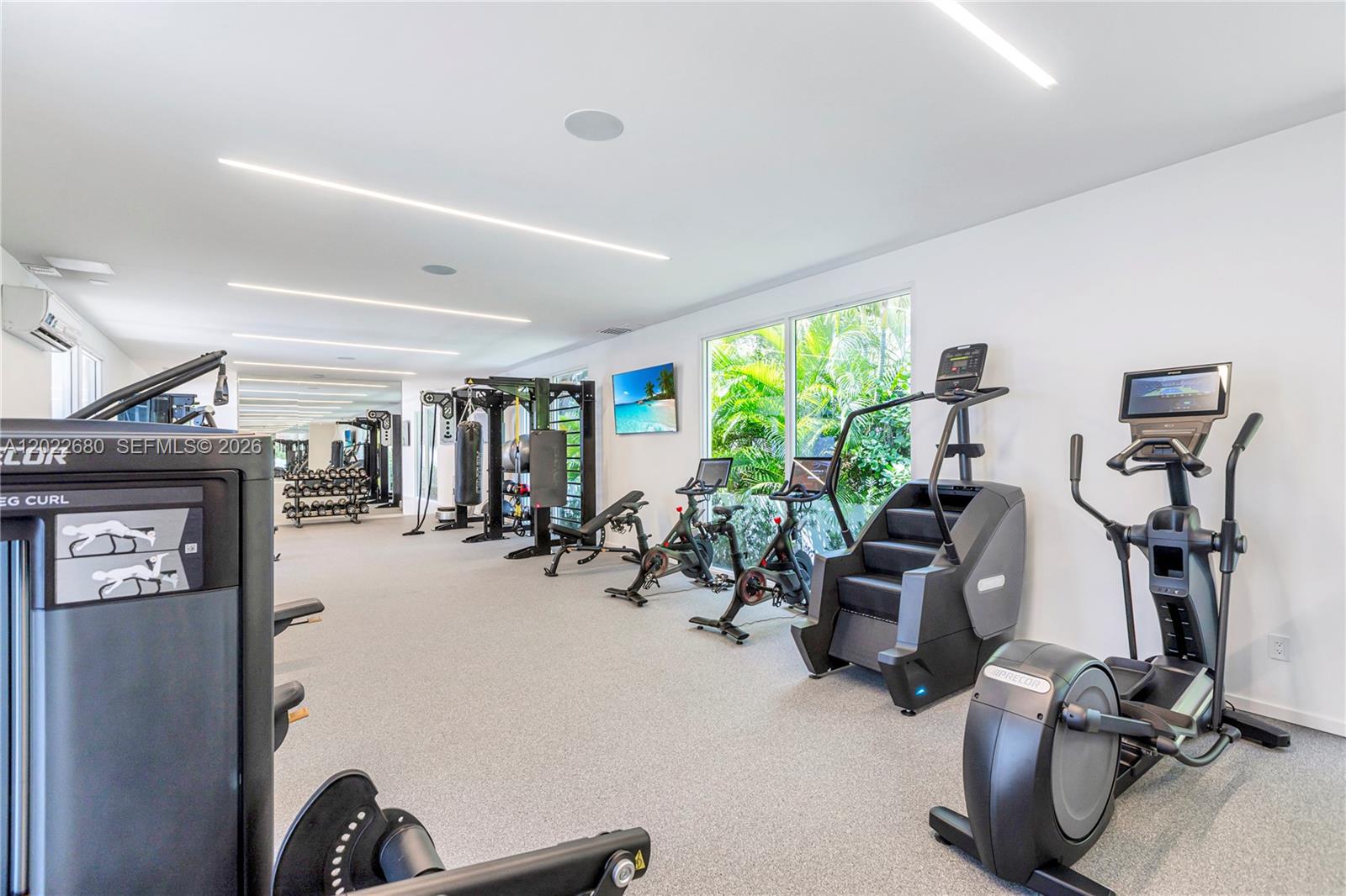 10250 Collins Avenue # 307