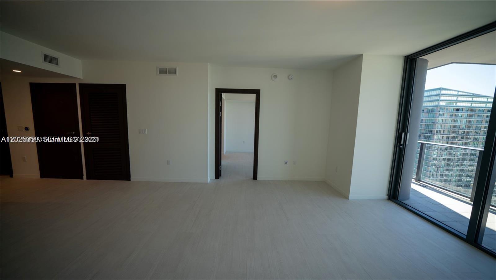 1000 Brickell Plz # 3411