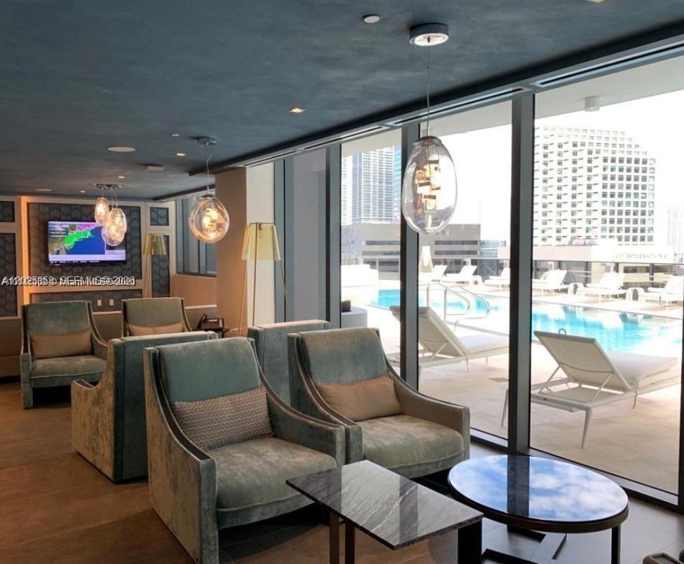 1000 Brickell Plz # 3411