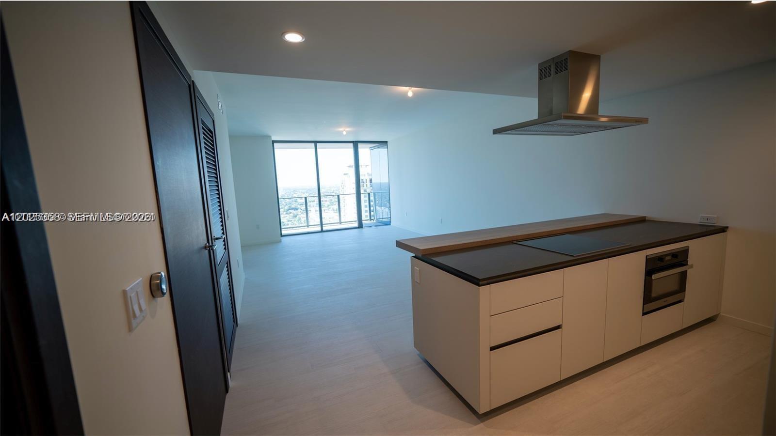1000 Brickell Plz # 3411