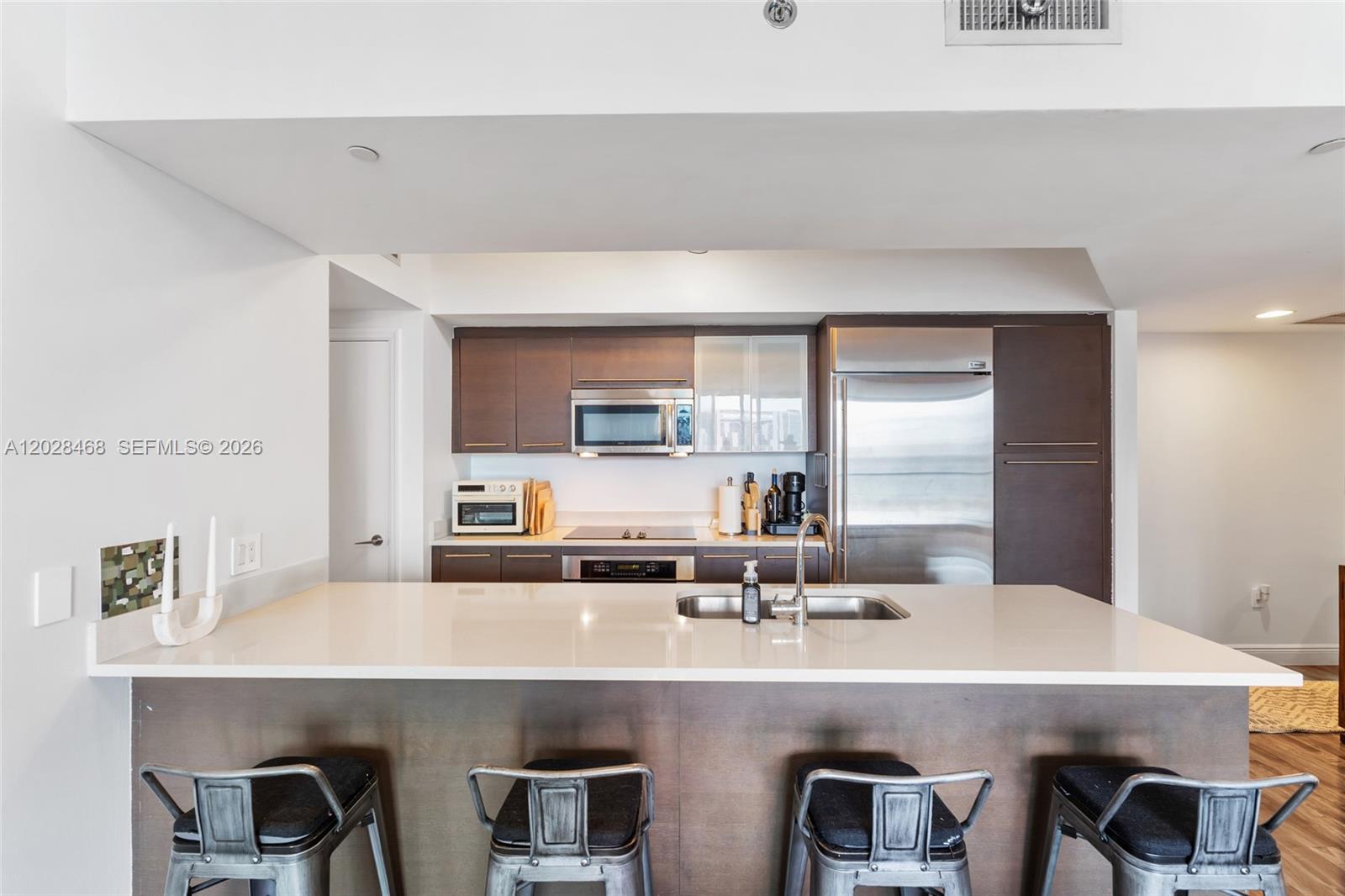 55 SE 6th St # 3303