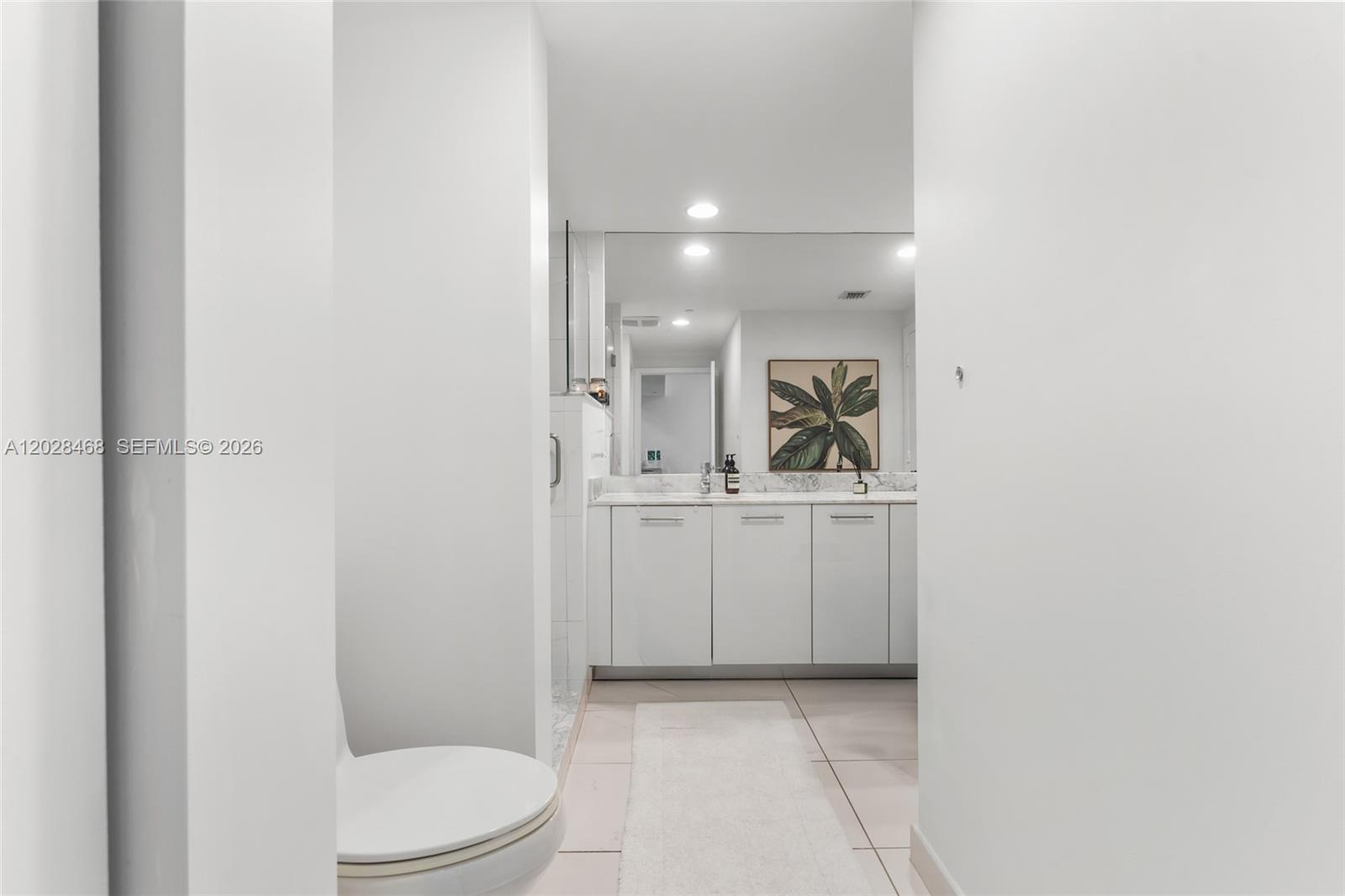 55 SE 6th St # 3303