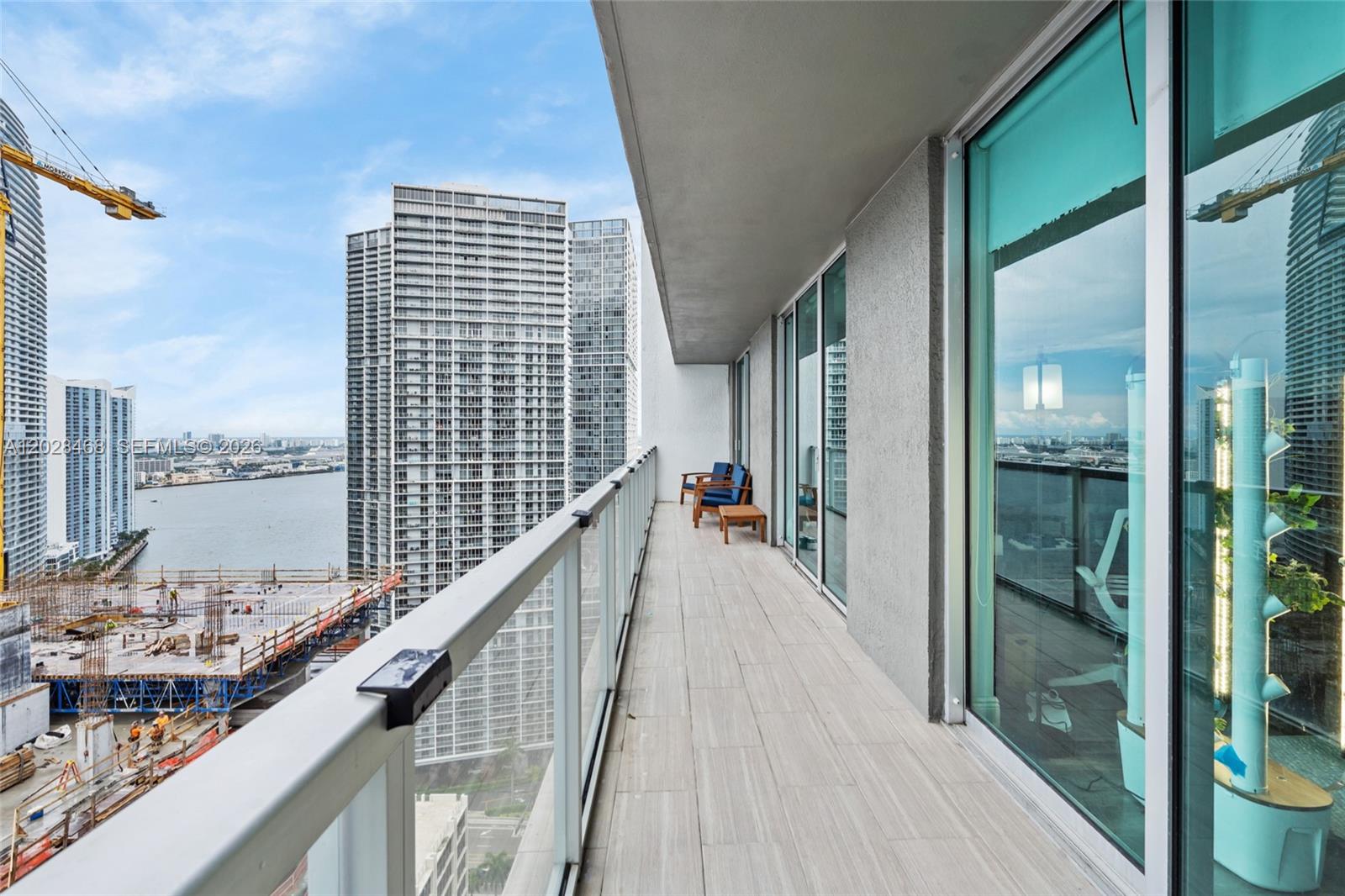55 SE 6th St # 3303