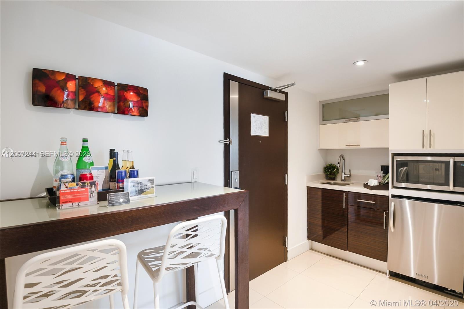 290 Bal Bay Dr # 108