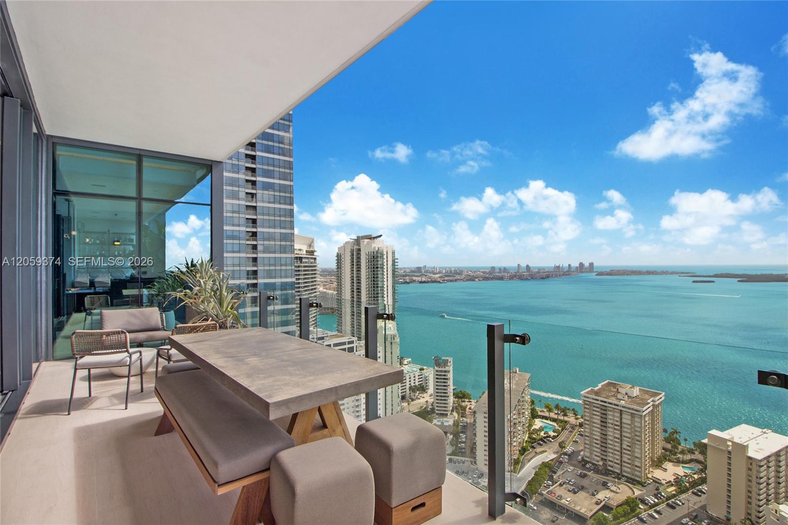 1451 Brickell Ave # 4301
