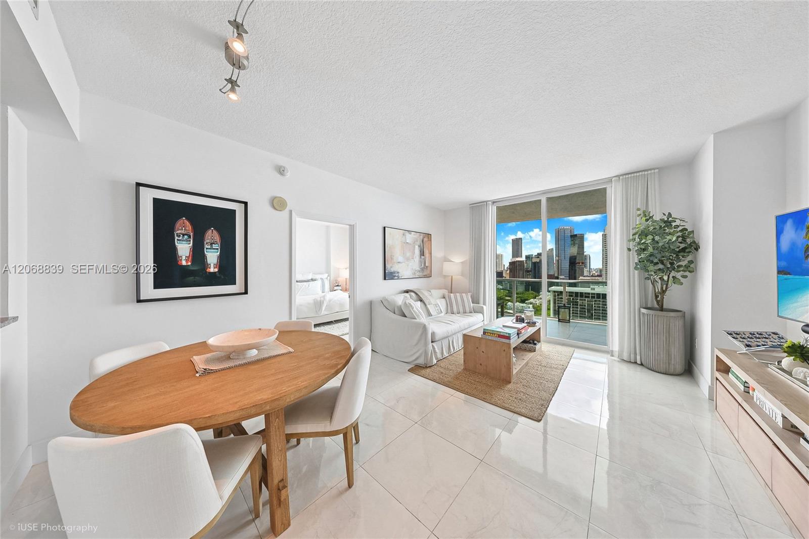 2101 Brickell Ave # 3202