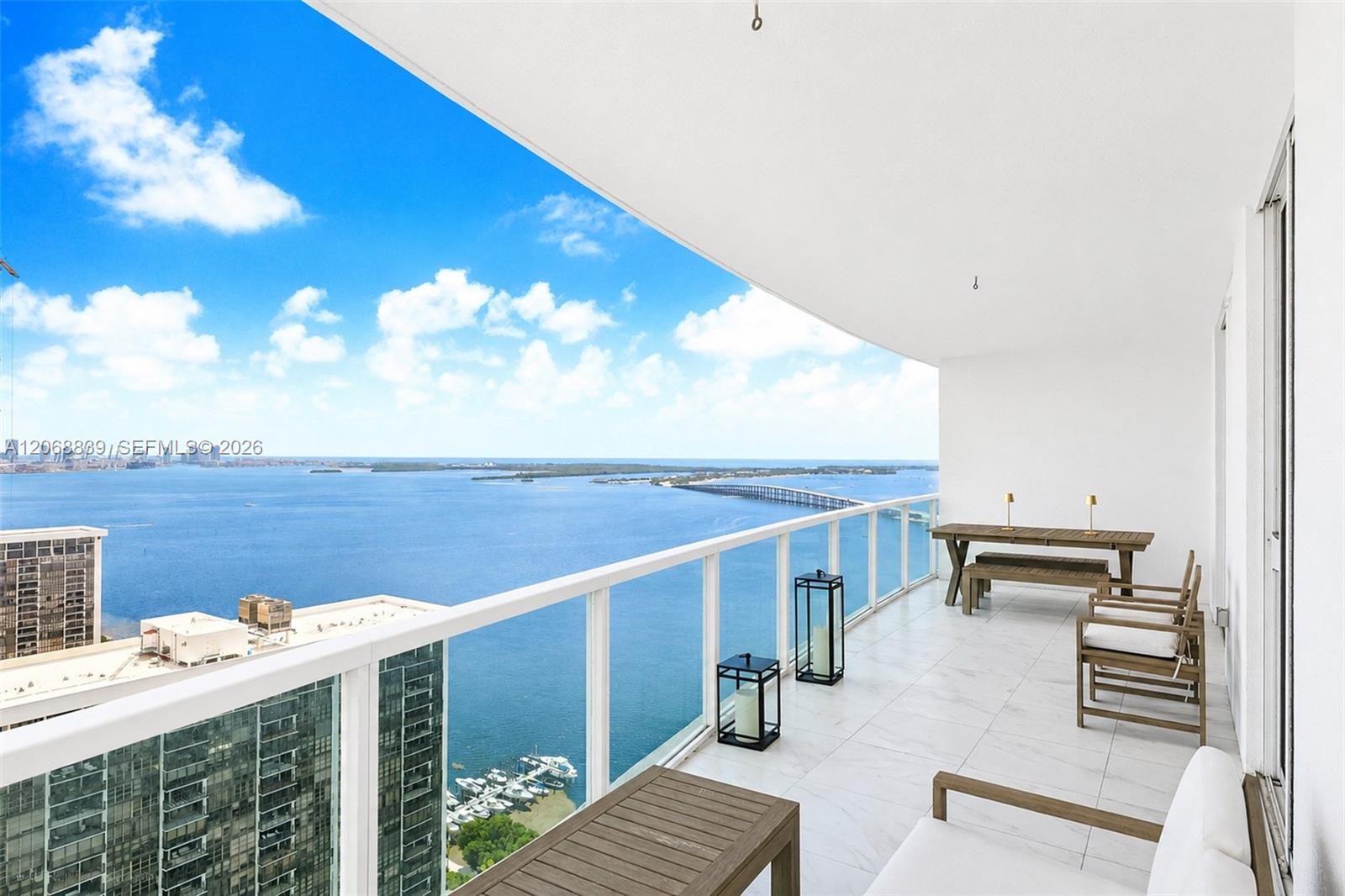 2101 Brickell Ave # 3202