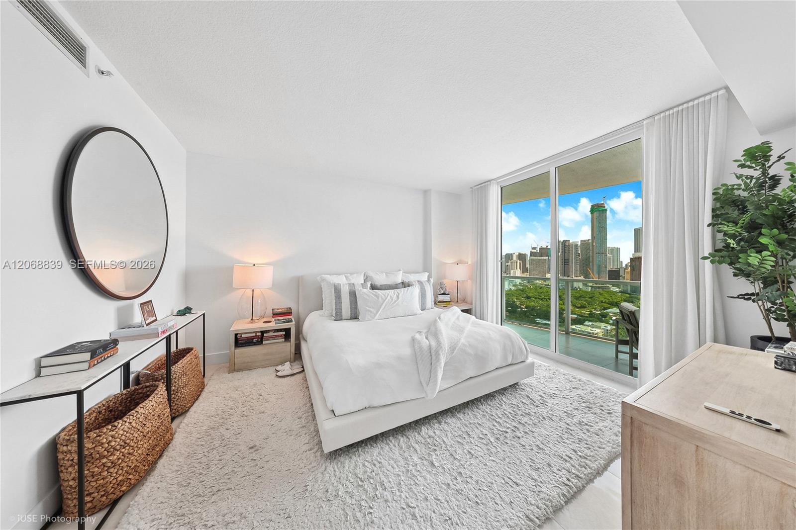 2101 Brickell Ave # 3202