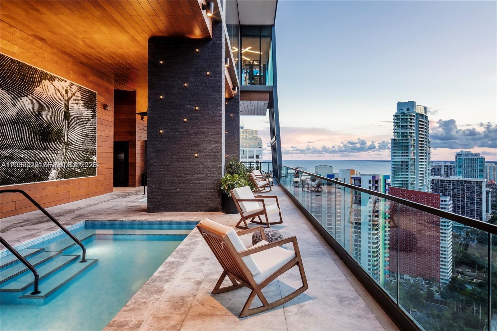 1451 Brickell Ave # 1003