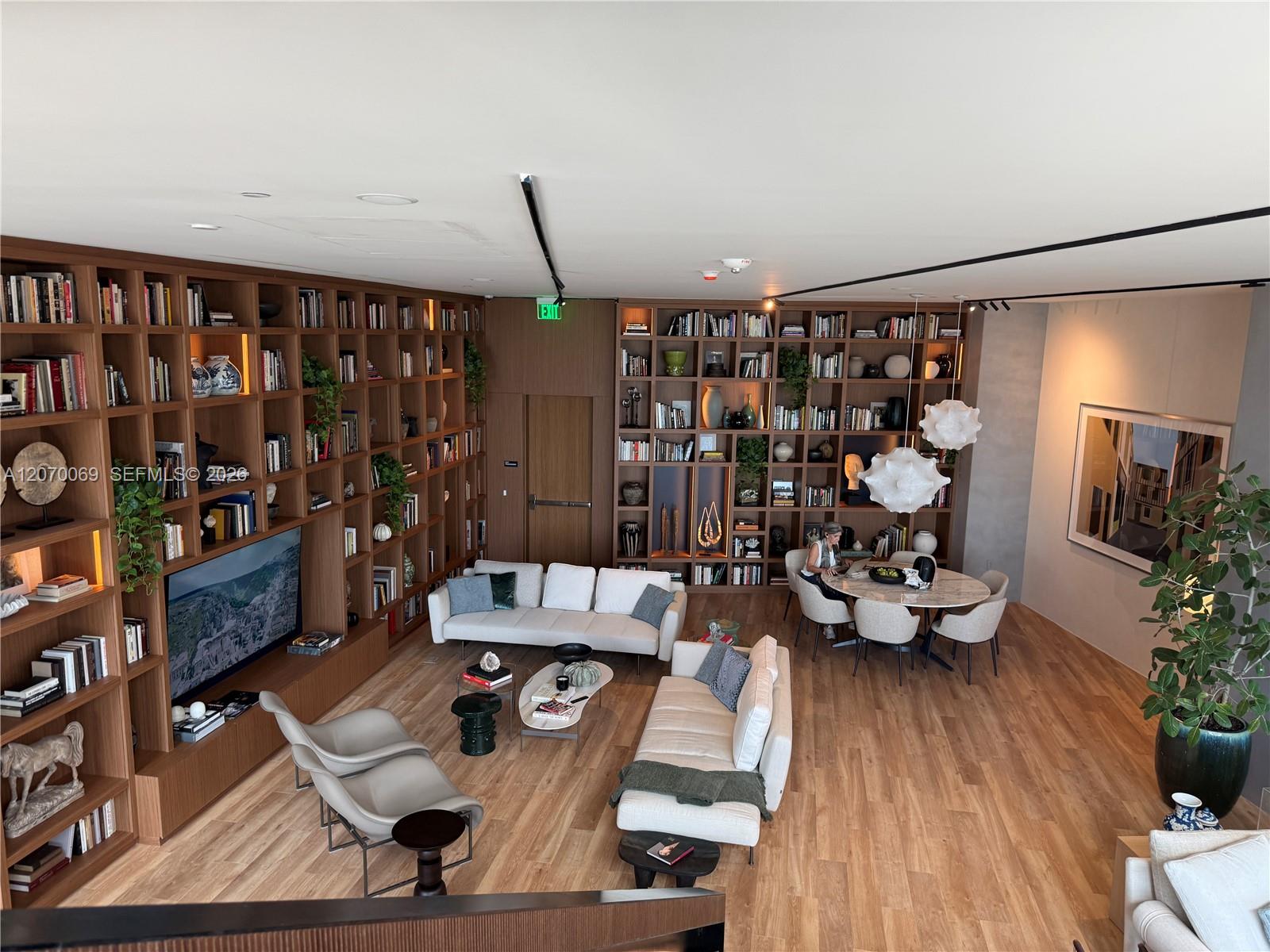 1400 Biscayne Blvd # 3506