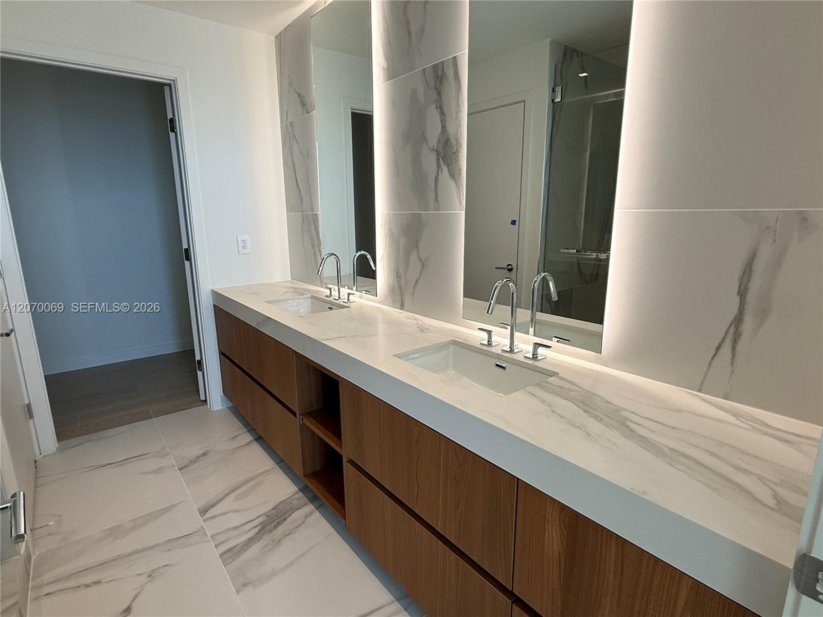 1400 Biscayne Blvd # 3506