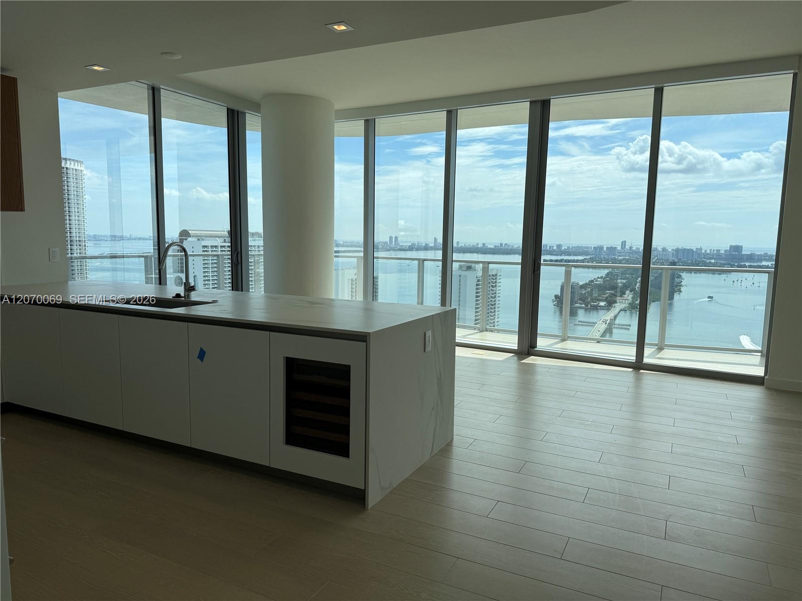 1400 Biscayne Blvd # 3506