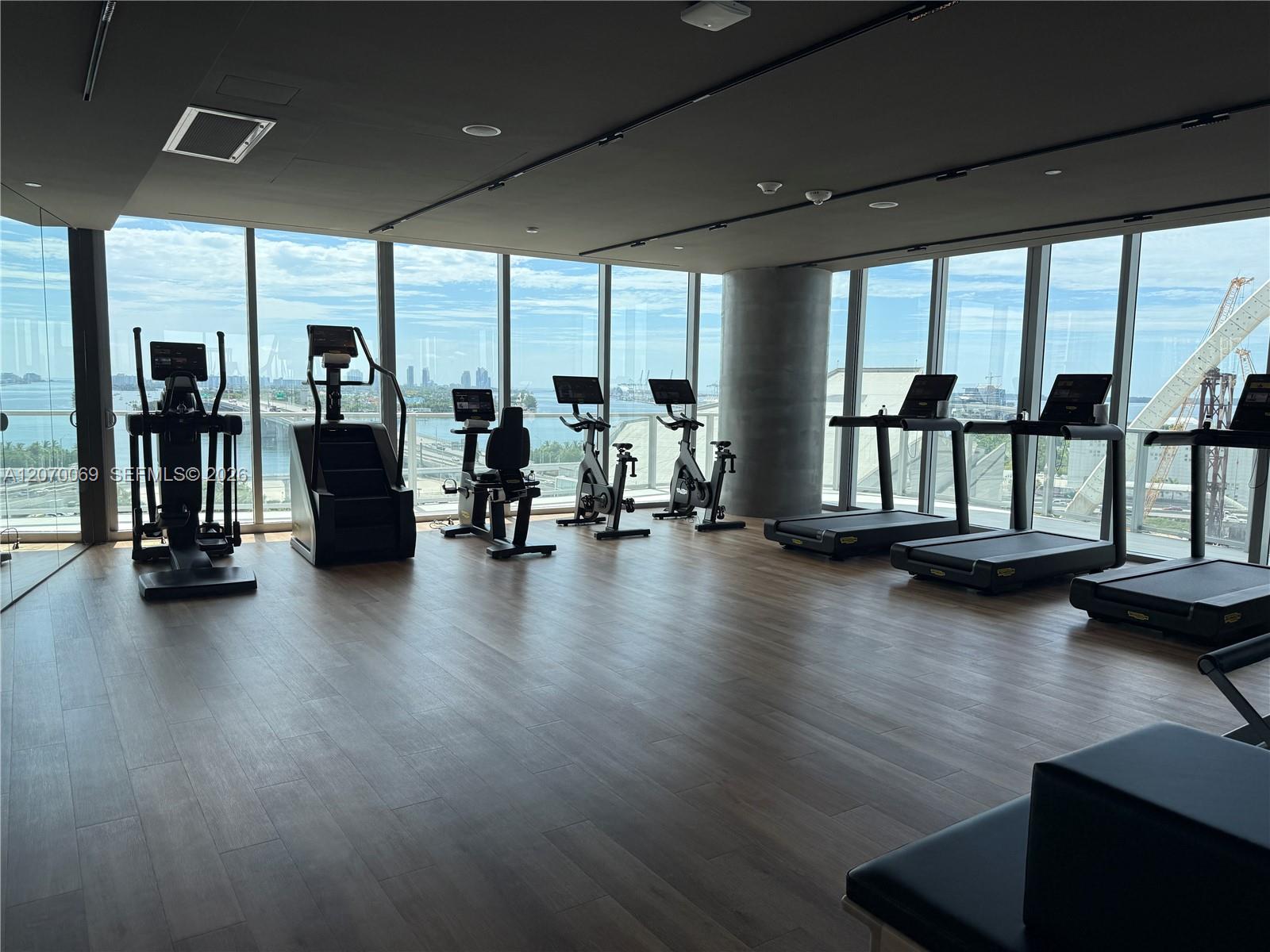 1400 Biscayne Blvd # 3506