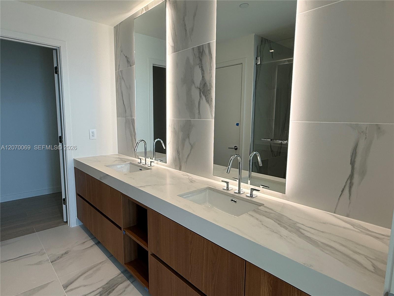 1400 Biscayne Blvd # 3506