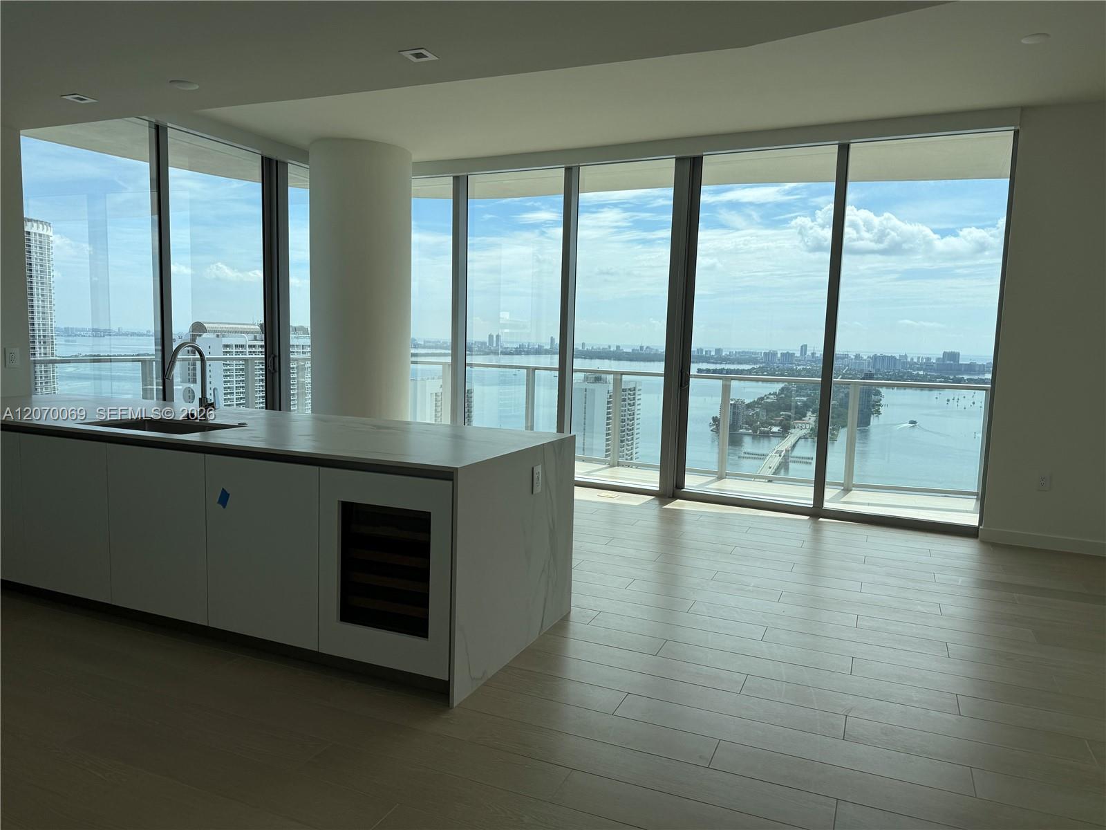 1400 Biscayne Blvd # 3506