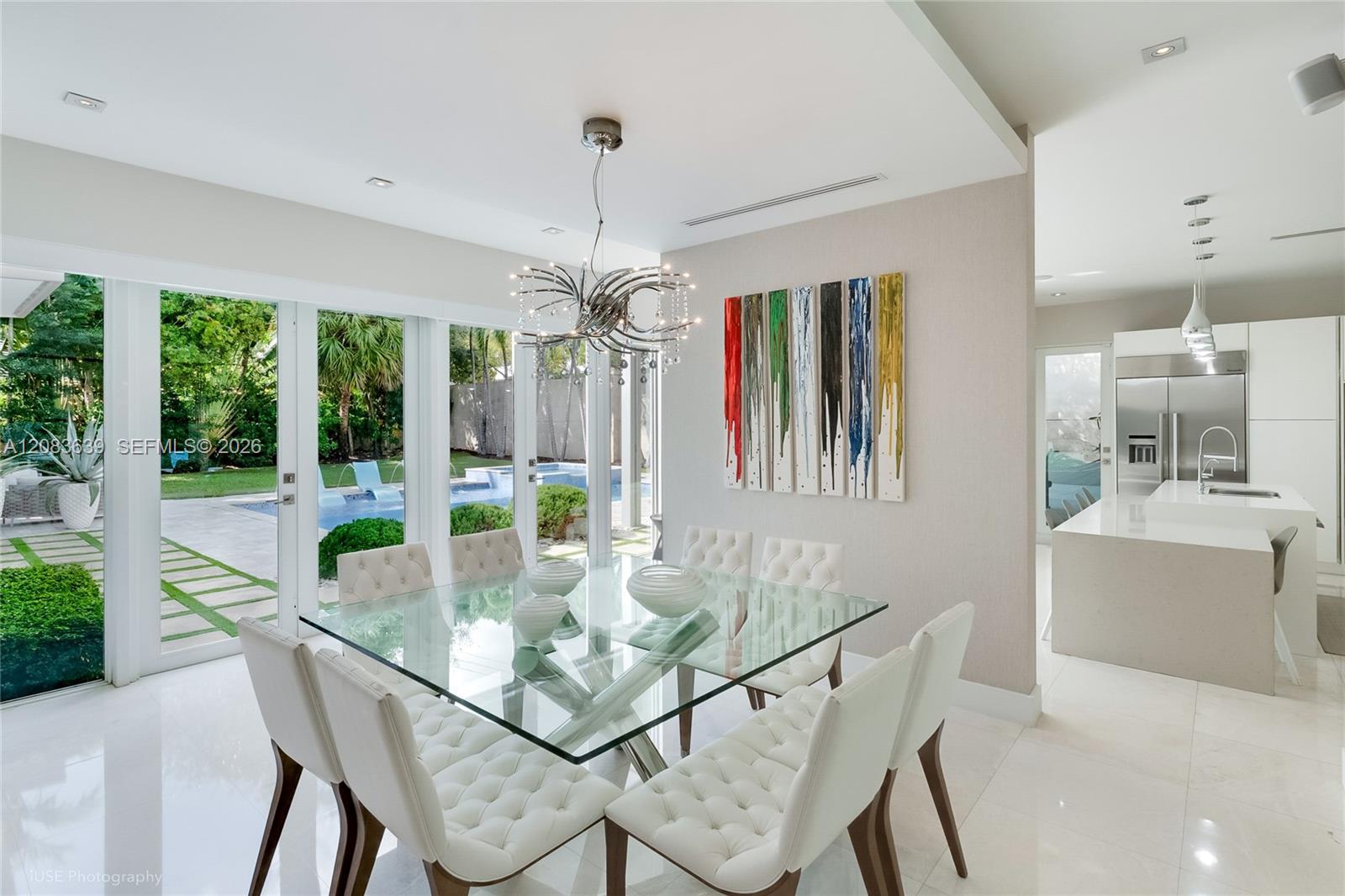 137 W Shore Dr W
