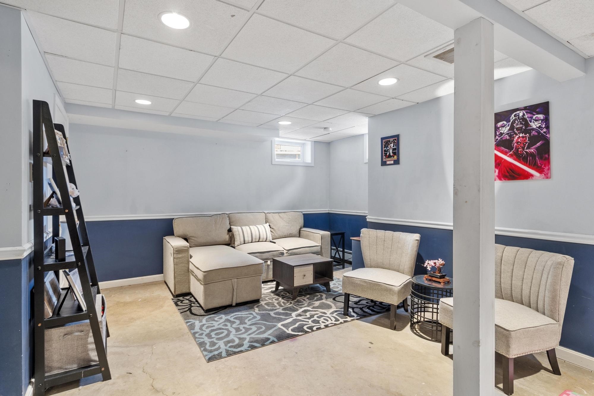 12R Brian Avenue Unit: R