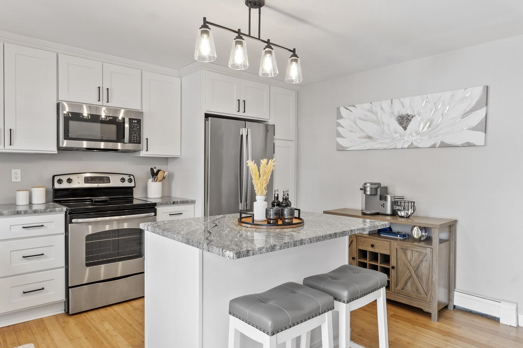 12R Brian Avenue Unit: R