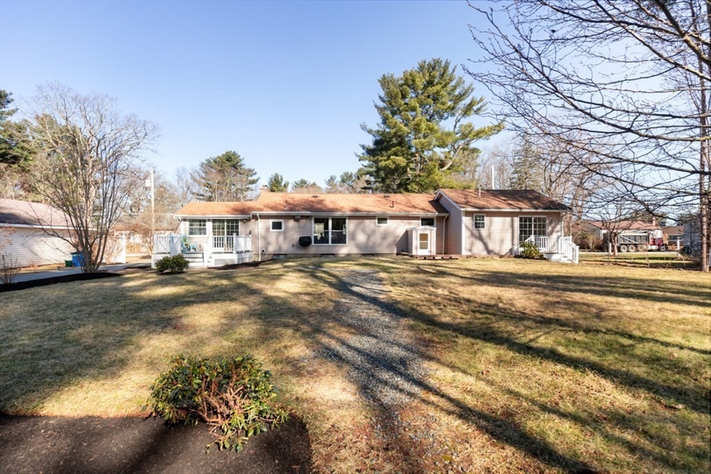 10 Sullivan Rd