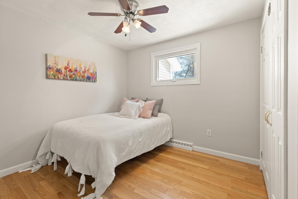 10 Sullivan Rd