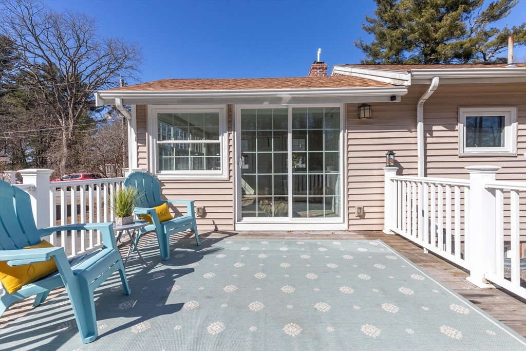 10 Sullivan Rd