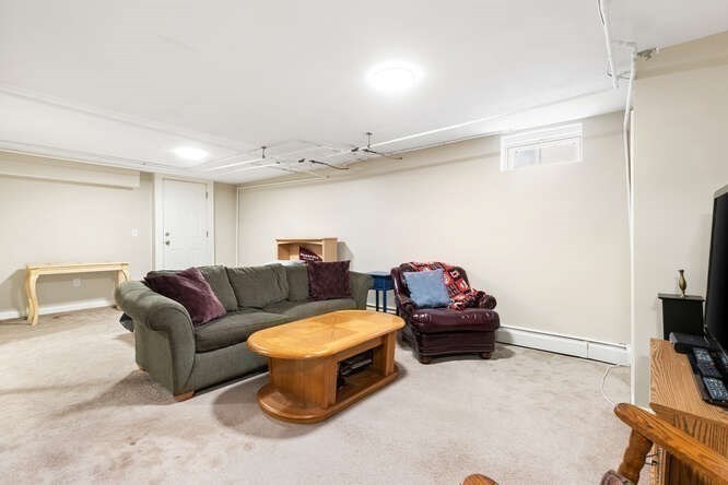 111 Chestnut St
