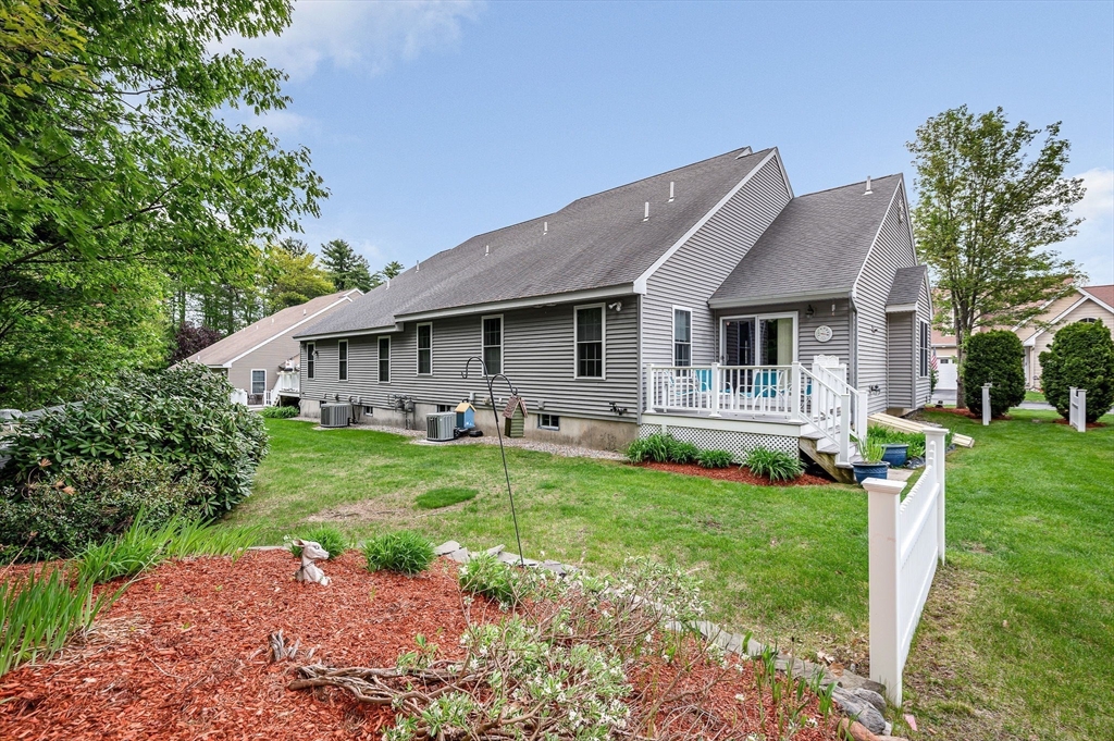 22 Town Village Dr # 22